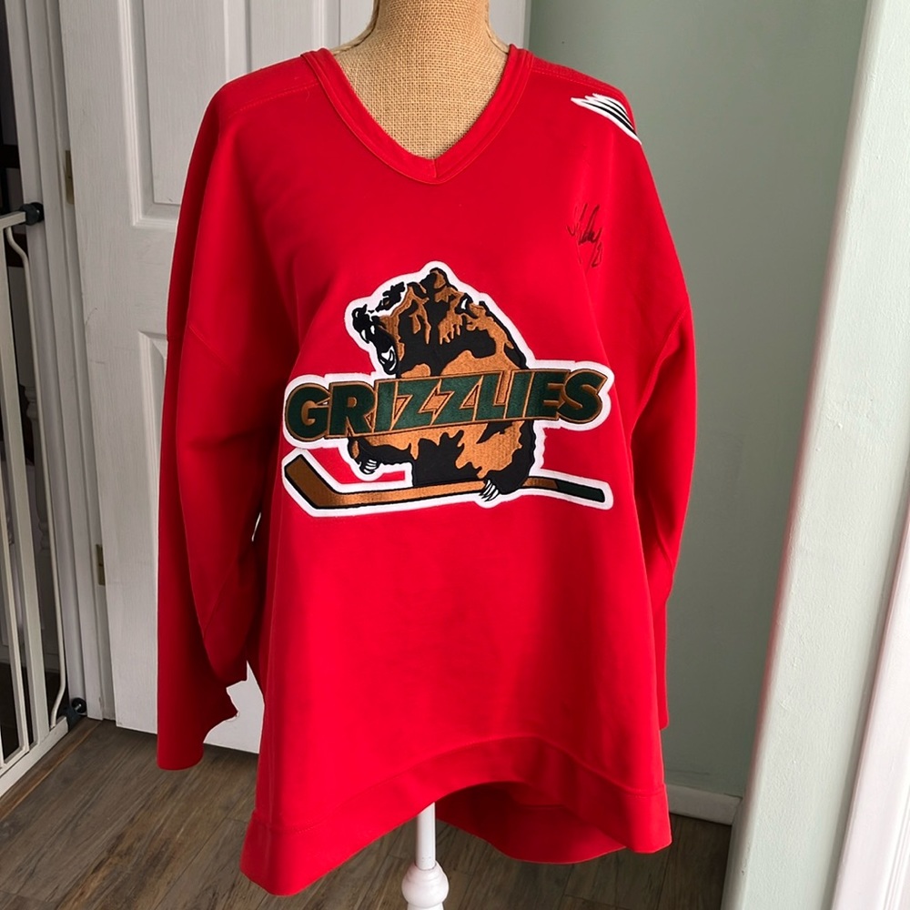 Signed Utah Grizzlies Hockey Jersey